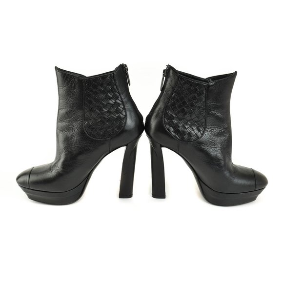 BOTTEGA VENETA: Black, Intrecciato Leather Boots - Picture 8 of 11
